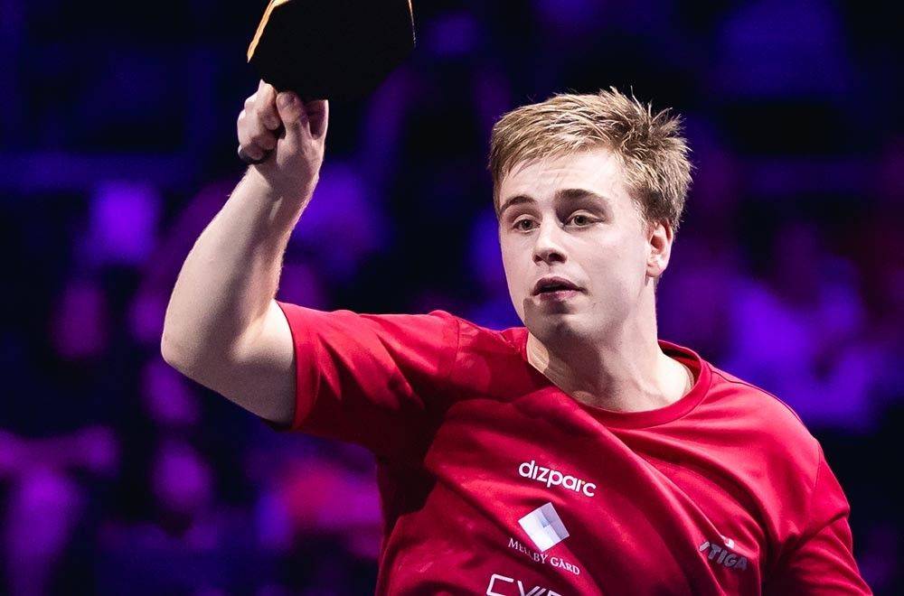 教练组在训 教练组在训