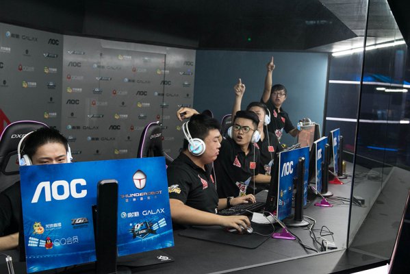 让人们再次 让人们再次